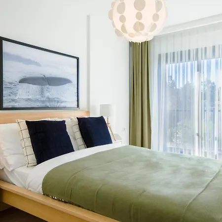 Apartment Sleek Flat 5 Min To Marina